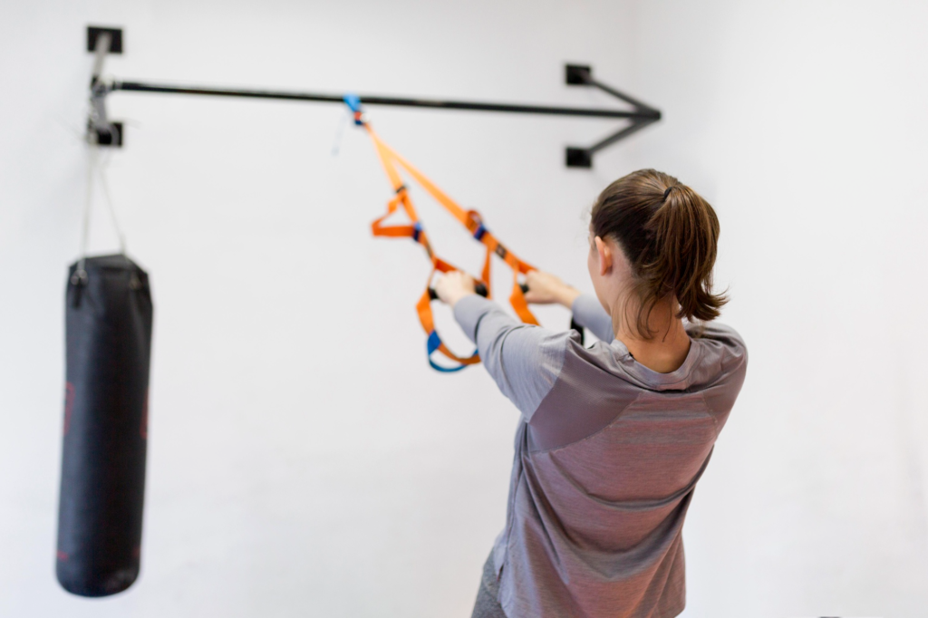 Benefits of Wall-Mounted Gym Equipment